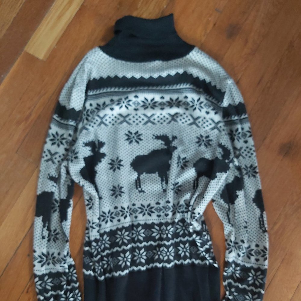 M Ladies/Unisex Xmas Reindeer Black/Grey Turtleneck Sweater